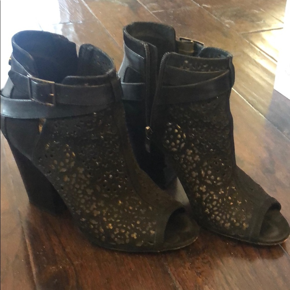 Vince Camuto